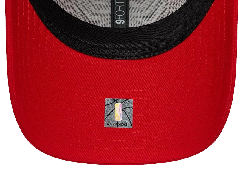 Czapka z daszkiem NEW ERA Chicago Bulls NBA Outline 9FORTY czerwona