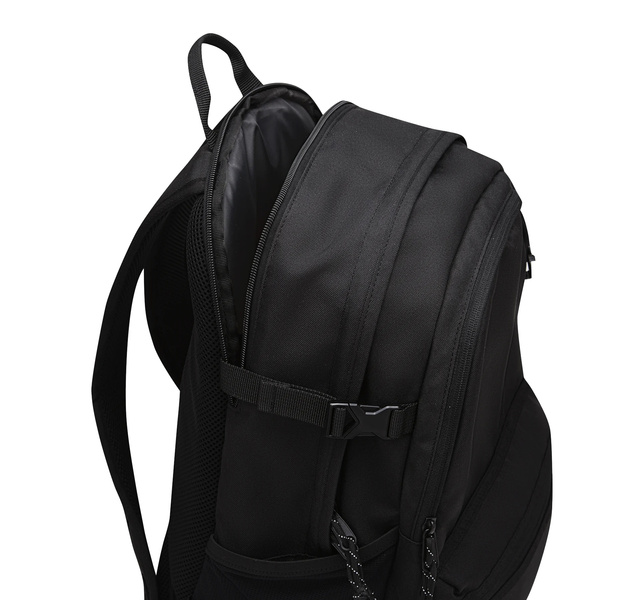 Plecak szkolny CONVERSE Straight Edge Sportowy 26L Czarny