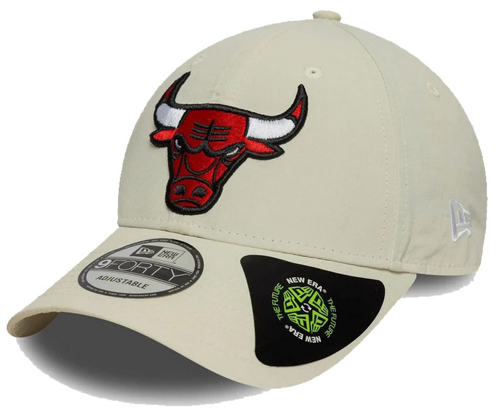Czapka NEW ERA z daszkiem Chicago Bulls NBA Recycled Cream 9FORTY 