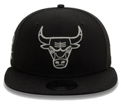 Czapka z daszkiem NEW ERA Chicago Bulls Metallic  Black 9FIFTY czarna M/L