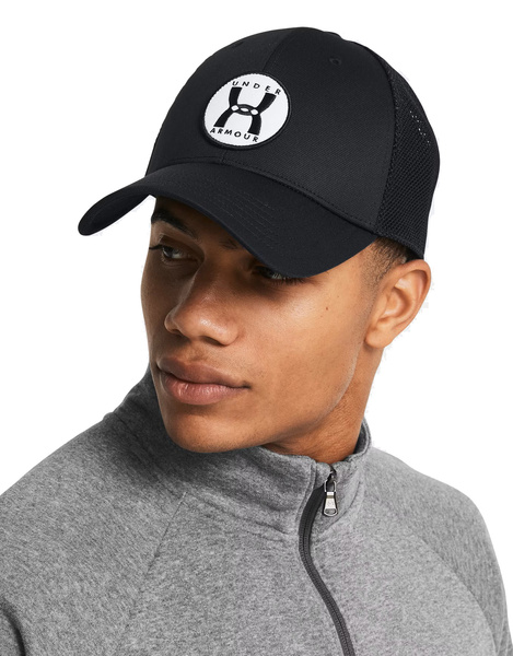 Czapka z daszkiem Under Armour Blitzing Trucker 1383441-001 Czarna Uniwersalna