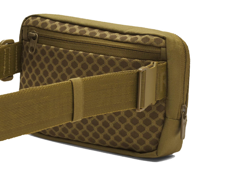 Saszetka na skos UNDER ARMOUR Essential Nerka zielona