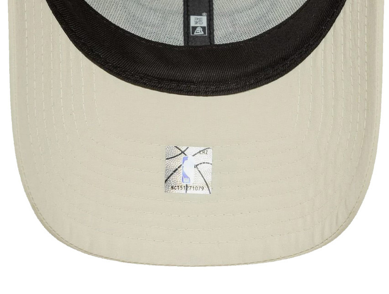 Czapka NEW ERA z daszkiem Chicago Bulls NBA Recycled Cream 9FORTY 