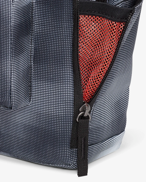 Plecak szkolny NIKE Classic szary 16L Sportowy